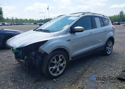 2015 Ford Escape Titanium from USA, damaged, VIN 1FMCU9J93FUA55235